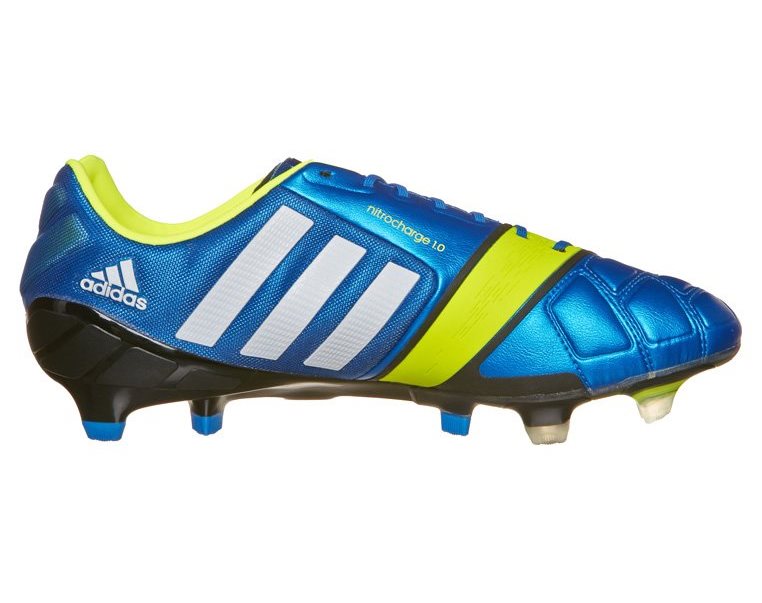 scarpe calcio adidas alte